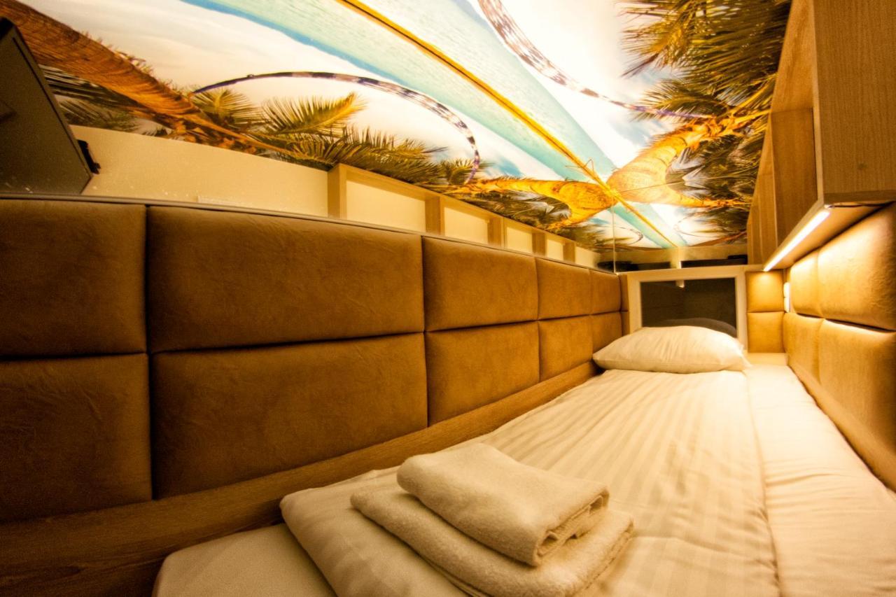 Nocny Krakow B&B Δωμάτιο φωτογραφία