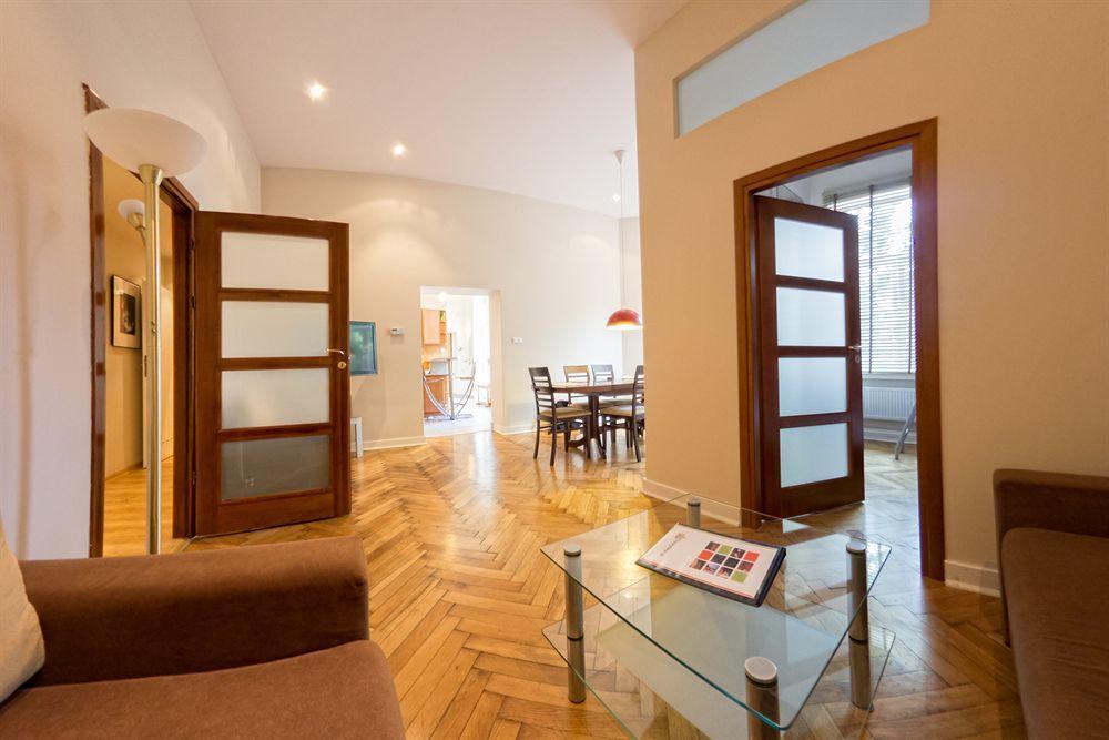 Nocny Krakow B&B Εξωτερικό φωτογραφία